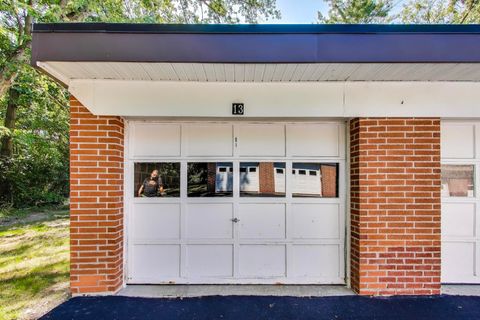 Tiny photo for 940 Holbrook Road #8A, Homewood, IL 60430 (MLS # 12464225)