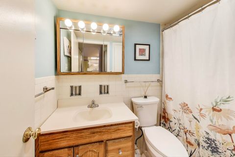 Tiny photo for 940 Holbrook Road #8A, Homewood, IL 60430 (MLS # 12464225)