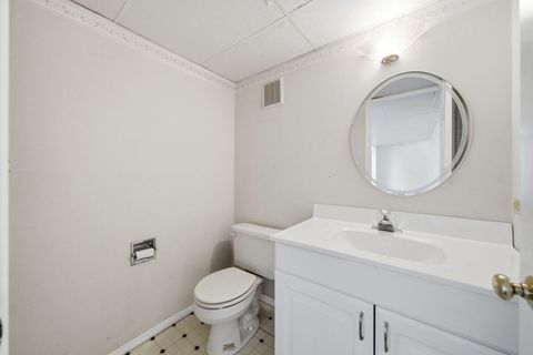 Tiny photo for 561 Boardman Circle, Bolingbrook, IL 60440 (MLS # 12566901)