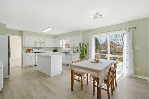 Tiny photo for 561 Boardman Circle, Bolingbrook, IL 60440 (MLS # 12566901)