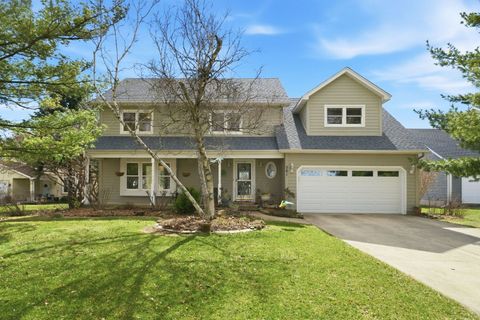 Photo of 561 Boardman Circle, Bolingbrook, IL 60440 (MLS # 12566901)