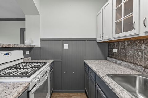 Tiny photo for 7212 Jackson Boulevard N #3E, Forest Park, IL 60130 (MLS # 12462443)