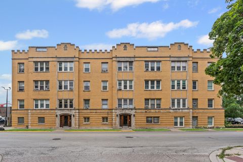 Photo of 7212 Jackson Boulevard N #3E, Forest Park, IL 60130 (MLS # 12462443) Photo of 7212 Jackson Boulevard N #3E, Forest Park, IL 60130 (MLS # 12462443)