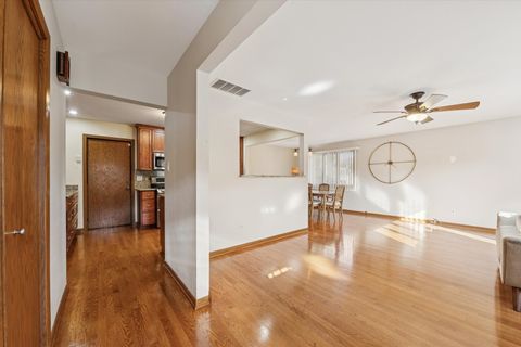 Tiny photo for 15253 S 74th Court, Orland Park, IL 60462 (MLS # 12474473)