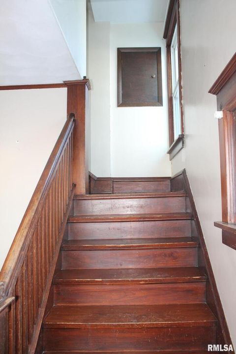 Tiny photo for 410 E NORTH Street, Cambridge, IL 61238 (MLS # QC4270076)