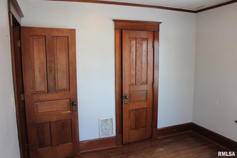 Tiny photo for 410 E NORTH Street, Cambridge, IL 61238 (MLS # QC4270076)