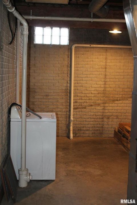 Tiny photo for 410 E NORTH Street, Cambridge, IL 61238 (MLS # QC4270076)