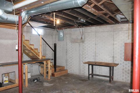 Tiny photo for 410 E NORTH Street, Cambridge, IL 61238 (MLS # QC4270076)