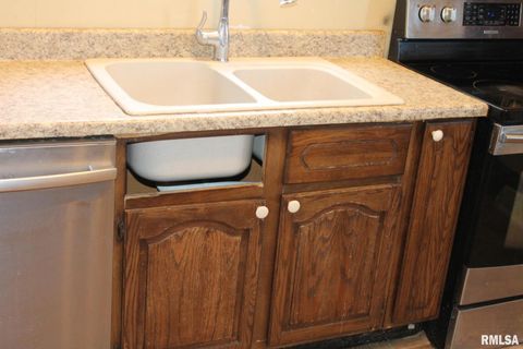 Tiny photo for 410 E NORTH Street, Cambridge, IL 61238 (MLS # QC4270076)