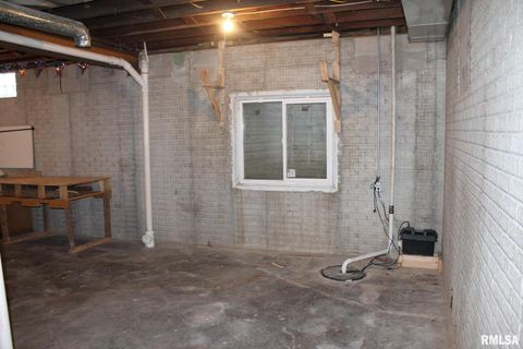 Tiny photo for 410 E NORTH Street, Cambridge, IL 61238 (MLS # QC4270076)