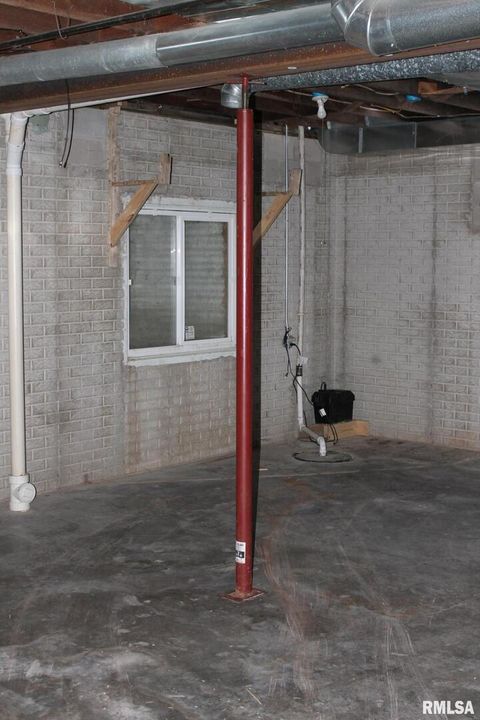 Tiny photo for 410 E NORTH Street, Cambridge, IL 61238 (MLS # QC4270076)