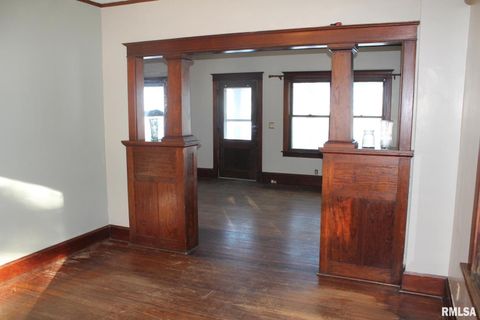 Tiny photo for 410 E NORTH Street, Cambridge, IL 61238 (MLS # QC4270076)