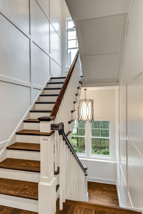 Tiny photo for 942 Acorn Avenue, Glen Ellyn, IL 60137 (MLS # 12647709)