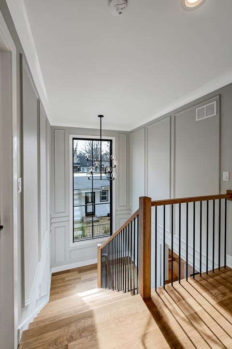 Tiny photo for 942 Acorn Avenue, Glen Ellyn, IL 60137 (MLS # 12647709)