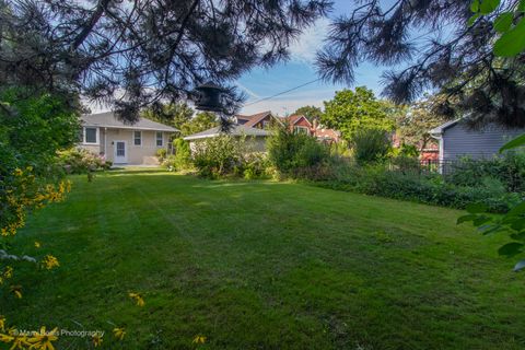 Tiny photo for 269 Shenstone Road, Riverside, IL 60546 (MLS # 12579943)