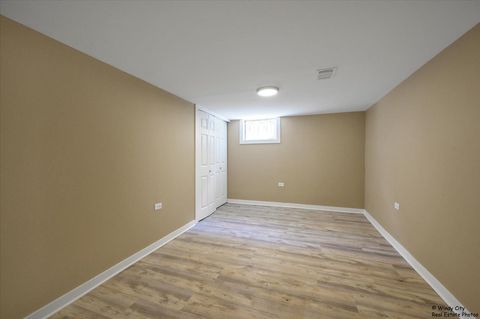 Tiny photo for 215 S Forest Avenue, Palatine, IL 60074 (MLS # 12452328)