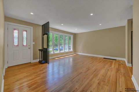 Tiny photo for 215 S Forest Avenue, Palatine, IL 60074 (MLS # 12452328)