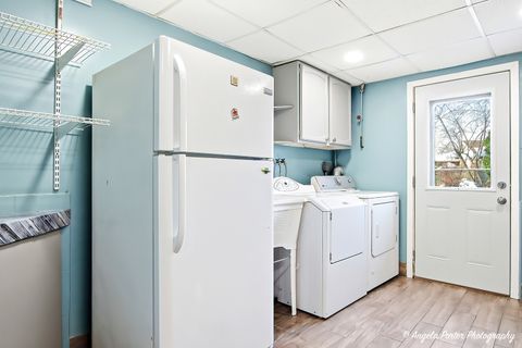 Tiny photo for 818 RUMPLE Lane, Addison, IL 60101 (MLS # 12533920)