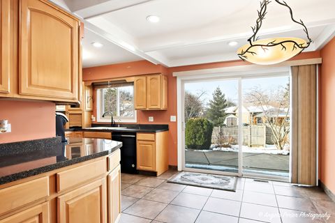 Tiny photo for 818 RUMPLE Lane, Addison, IL 60101 (MLS # 12533920)