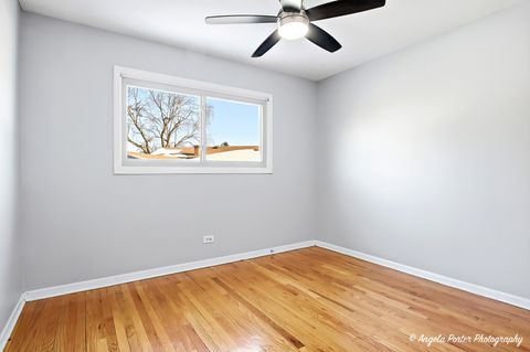 Tiny photo for 818 RUMPLE Lane, Addison, IL 60101 (MLS # 12533920)