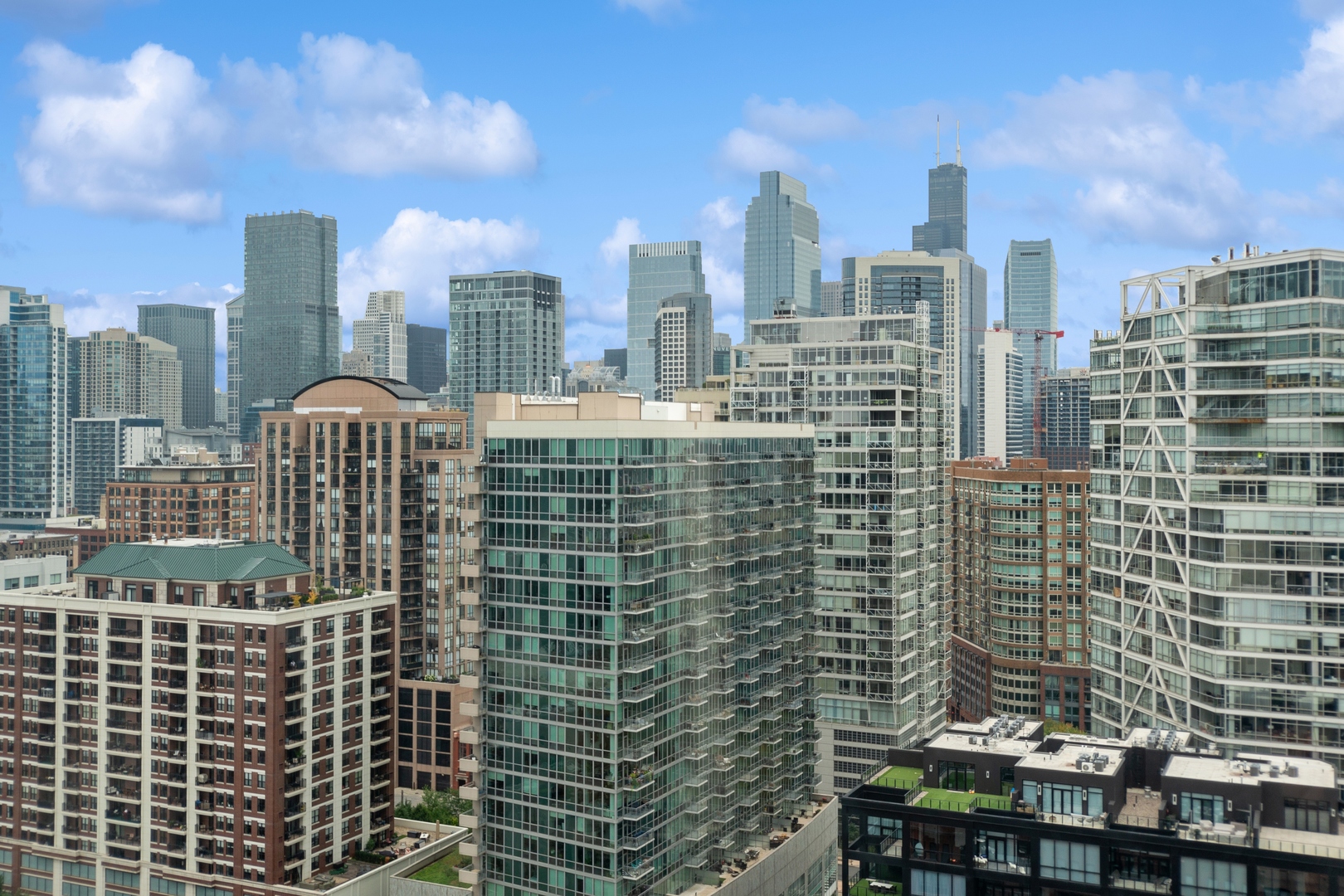 Chicago, Illinois 60654, United States, 2 Bedrooms Bedrooms, ,2 BathroomsBathrooms,Residential,Active,216343