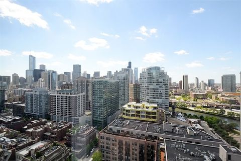 Tiny photo for 500 W SUPERIOR Street #1309, Chicago, IL 60654 (MLS # 12479470)