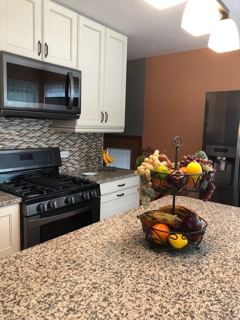 Tiny photo for 109 N Laverne Avenue, Hillside, IL 60162 (MLS # 12754348)