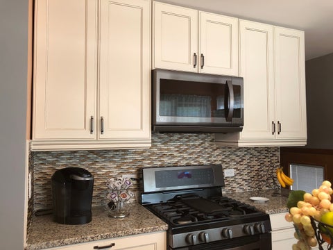 Tiny photo for 109 N Laverne Avenue, Hillside, IL 60162 (MLS # 12754348)