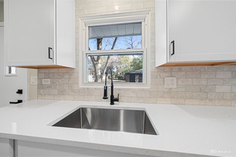 Tiny photo for 6205 Belmont Road, Downers Grove, IL 60516 (MLS # 12517869)