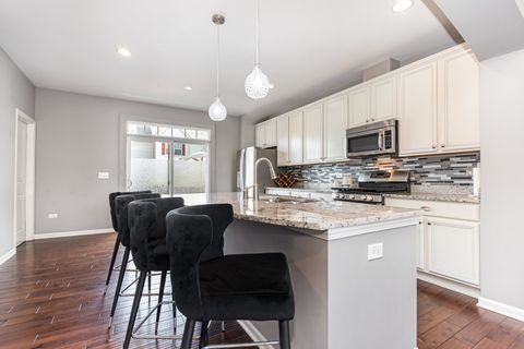 Tiny photo for 247 Bennett Drive, Carol Stream, IL 60188 (MLS # 12488401)