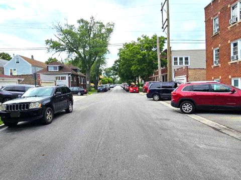 Tiny photo for 5704 W 21st Street #4, Cicero, IL 60804 (MLS # 12610350)