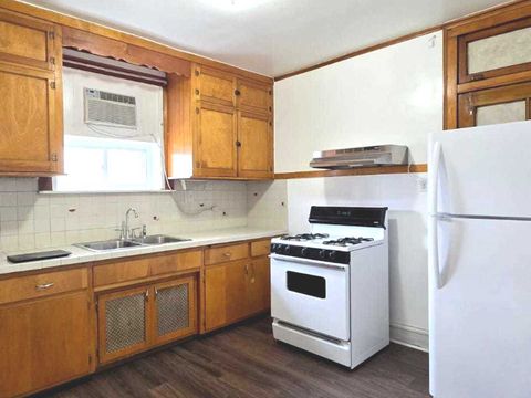 Tiny photo for 5704 W 21st Street #4, Cicero, IL 60804 (MLS # 12610350)