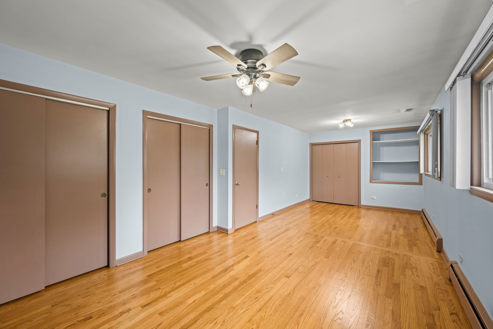 7662 Enfield Avenue, Morton Grove, IL 60053 — MLS #12649919 — photo 12 of 27