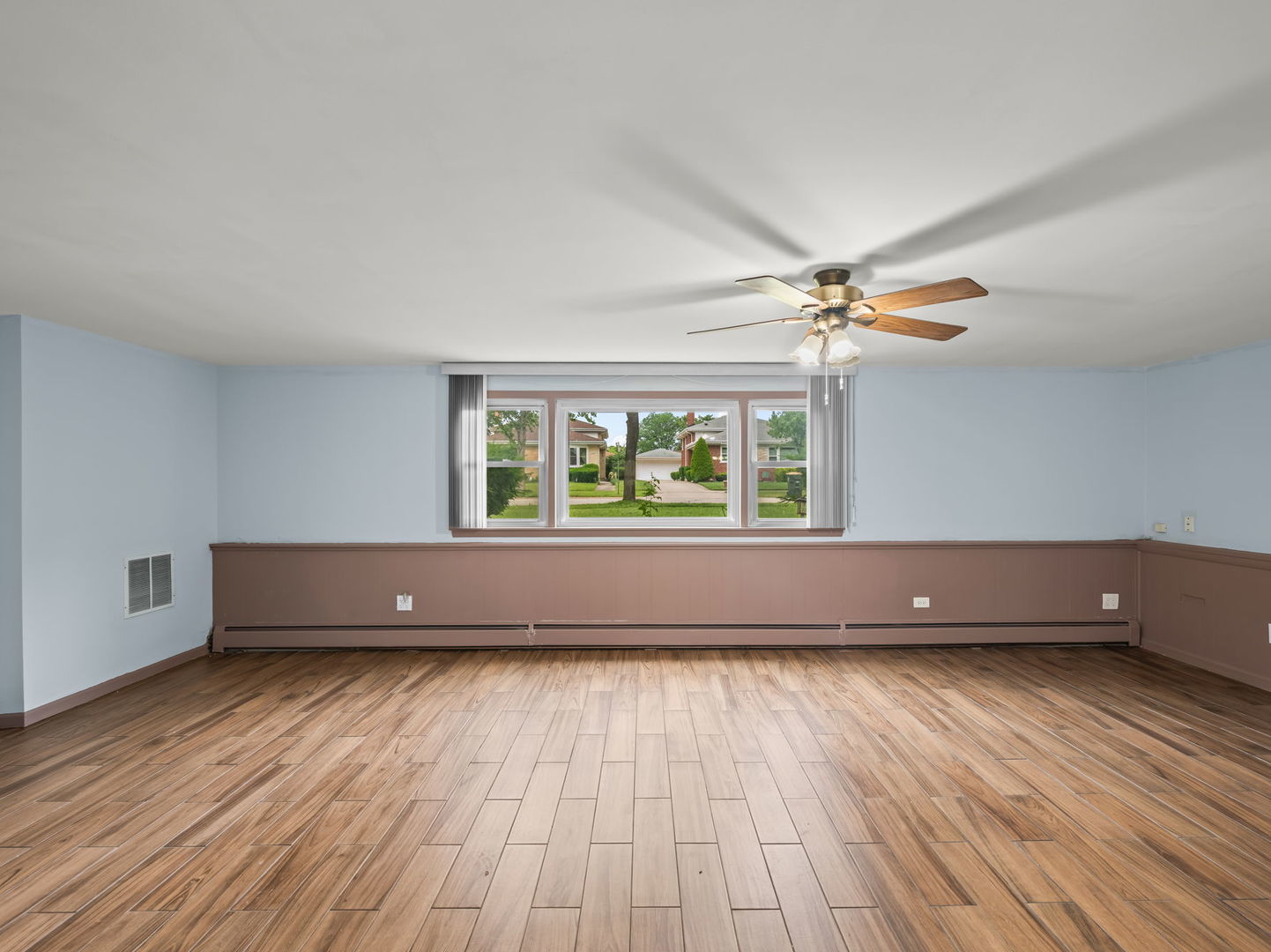 7662 Enfield Avenue, Morton Grove, IL 60053 — MLS #12649919 — photo 17 of 27