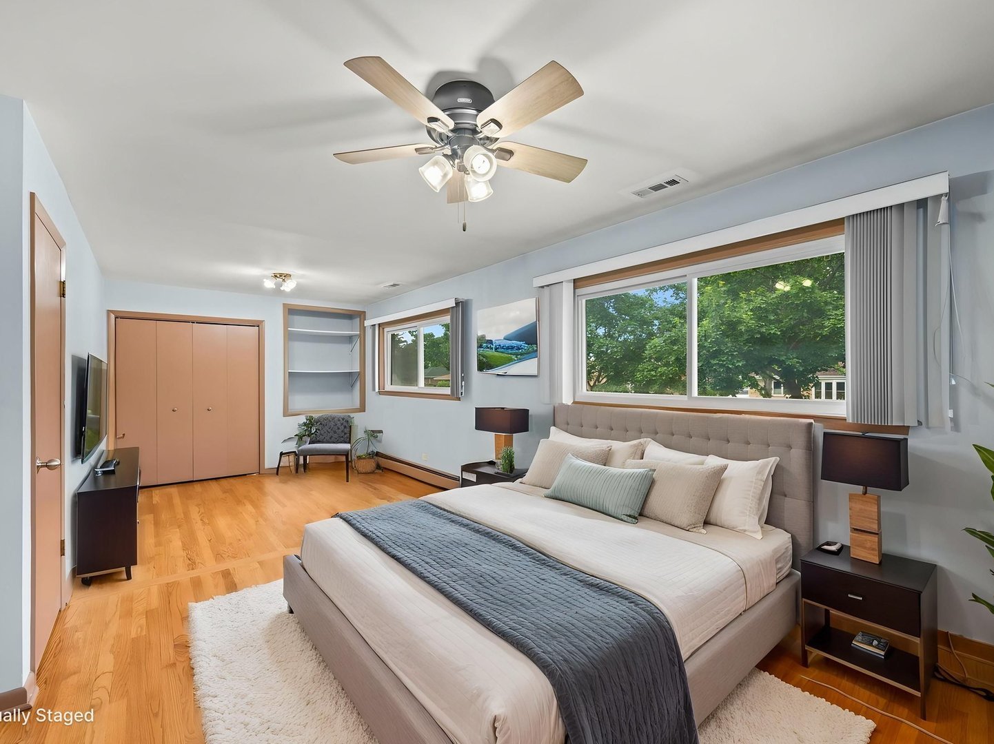 7662 Enfield Avenue, Morton Grove, IL 60053 — MLS #12649919 — photo 10 of 27