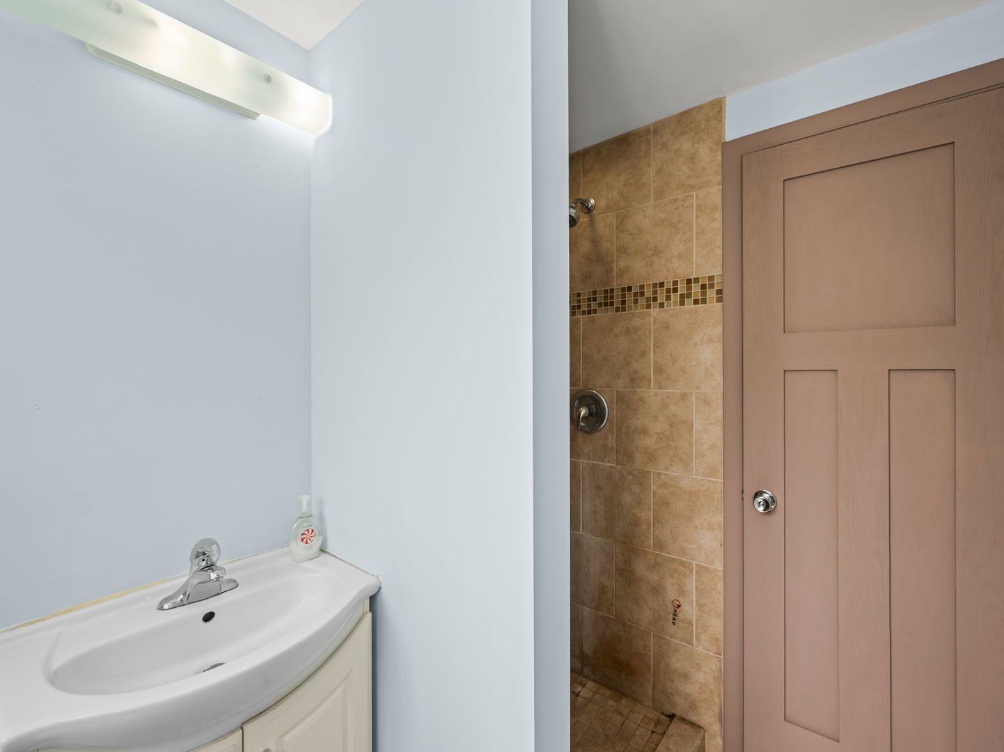7662 Enfield Avenue, Morton Grove, IL 60053 — MLS #12649919 — photo 21 of 27