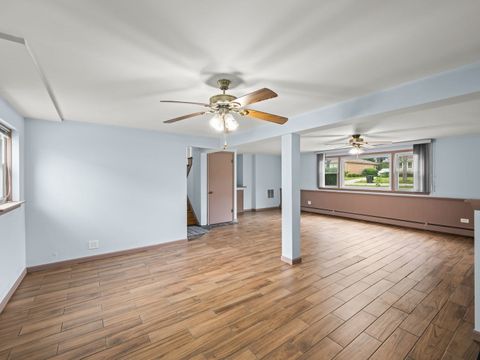 Tiny photo for 7662 Enfield Avenue, Morton Grove, IL 60053 (MLS # 12649919)