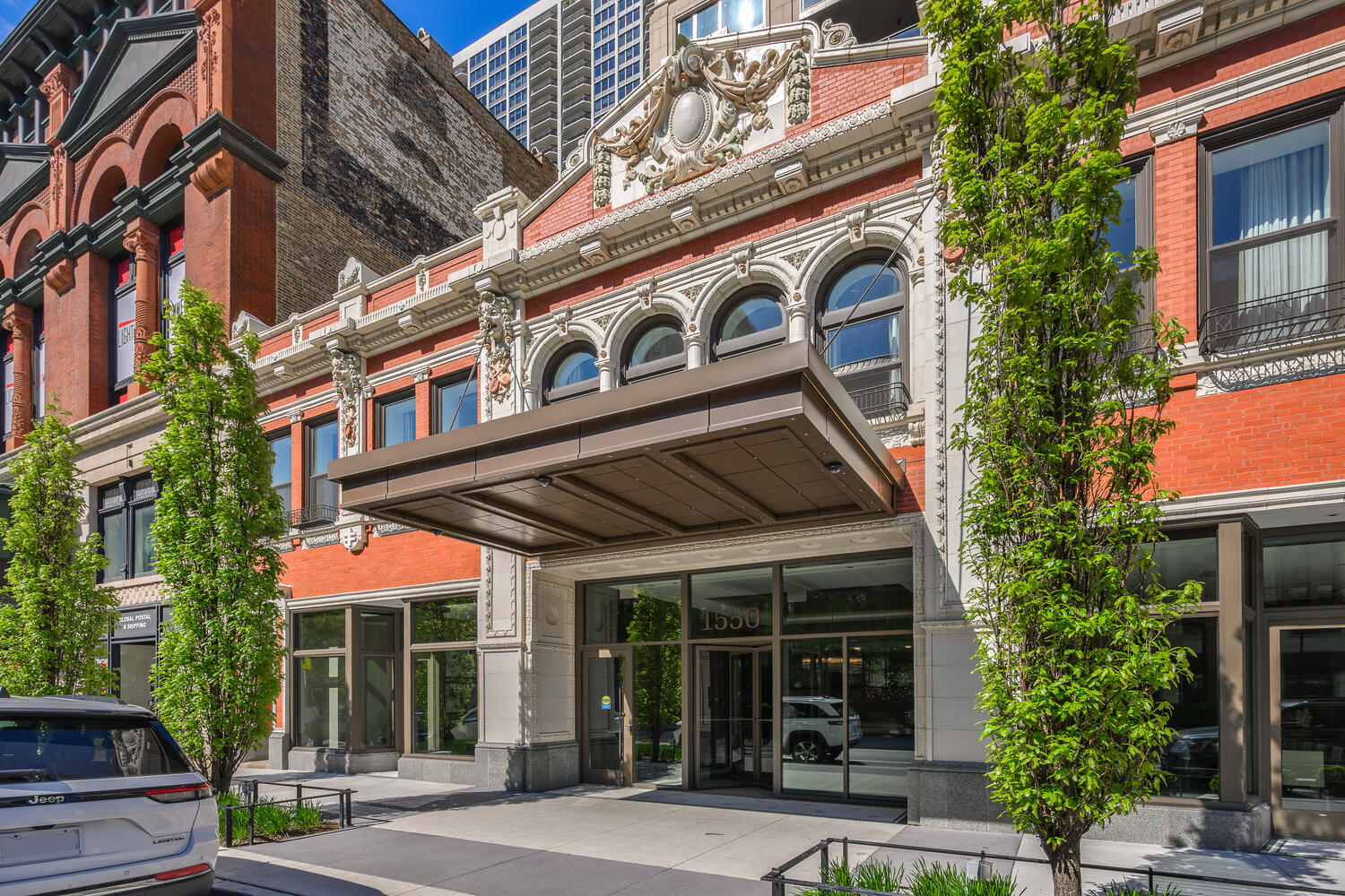 1550 N Clark Street 302