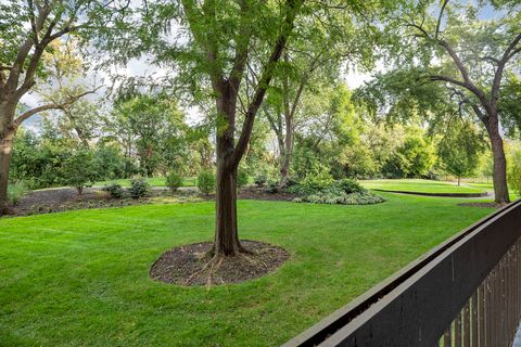 Tiny photo for 1621 Mission Hills Road #104, Northbrook, IL 60062 (MLS # 12489123)