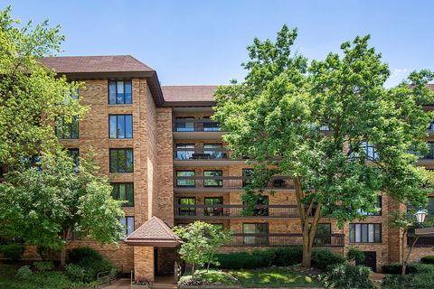 Photo of 1621 Mission Hills Road #104, Northbrook, IL 60062 (MLS # 12489123)