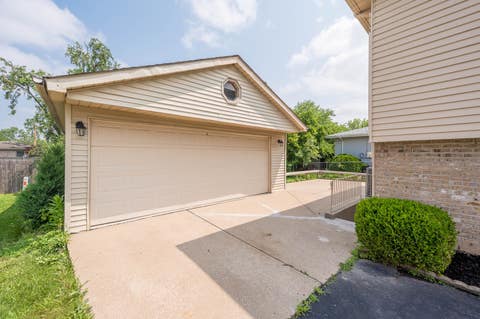 Tiny photo for 5138 W 121st Street, Alsip, IL 60803 (MLS # 12707848)