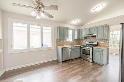 Tiny photo for 5138 W 121st Street, Alsip, IL 60803 (MLS # 12707848)