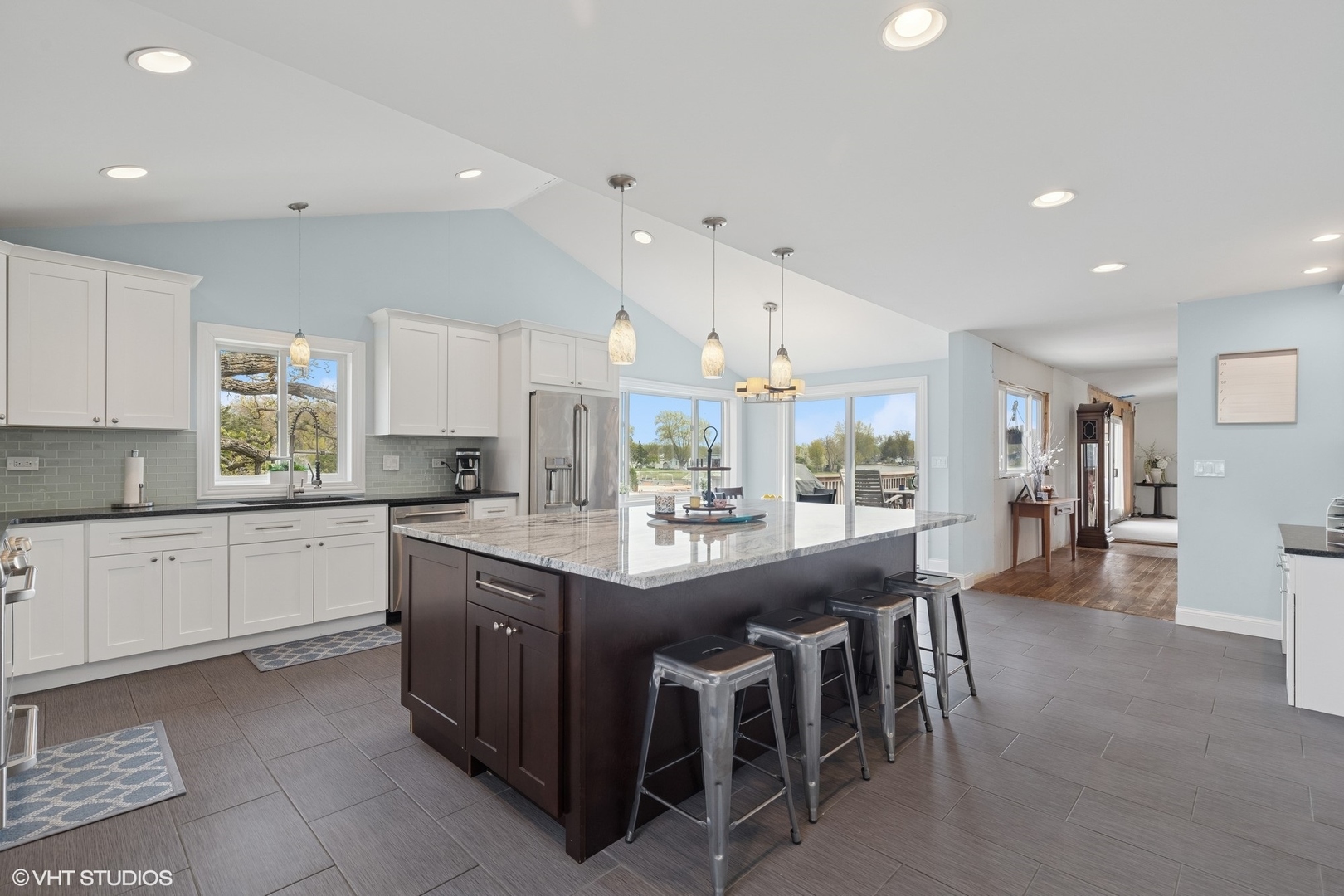 3214 Cove Court