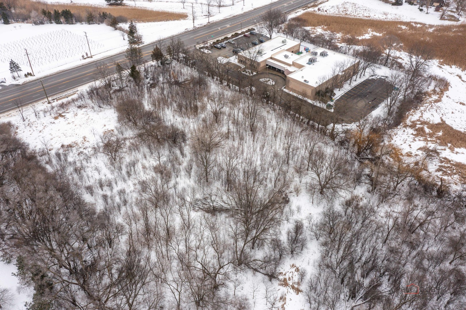 5176 Aptakisic Road