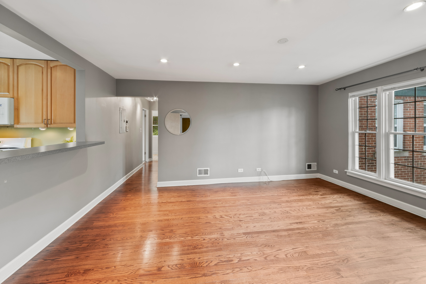 2425 W Fitch Avenue 2