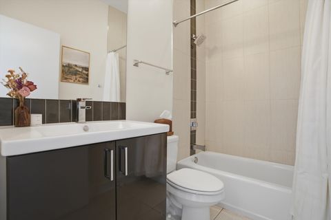 Tiny photo for 1521 W FRY Street #4, Chicago, IL 60642 (MLS # 12637579)