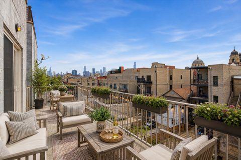 Tiny photo for 1521 W FRY Street #4, Chicago, IL 60642 (MLS # 12637579)