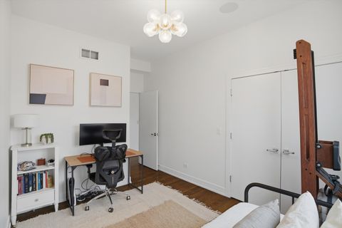 Tiny photo for 1521 W FRY Street #4, Chicago, IL 60642 (MLS # 12637579)
