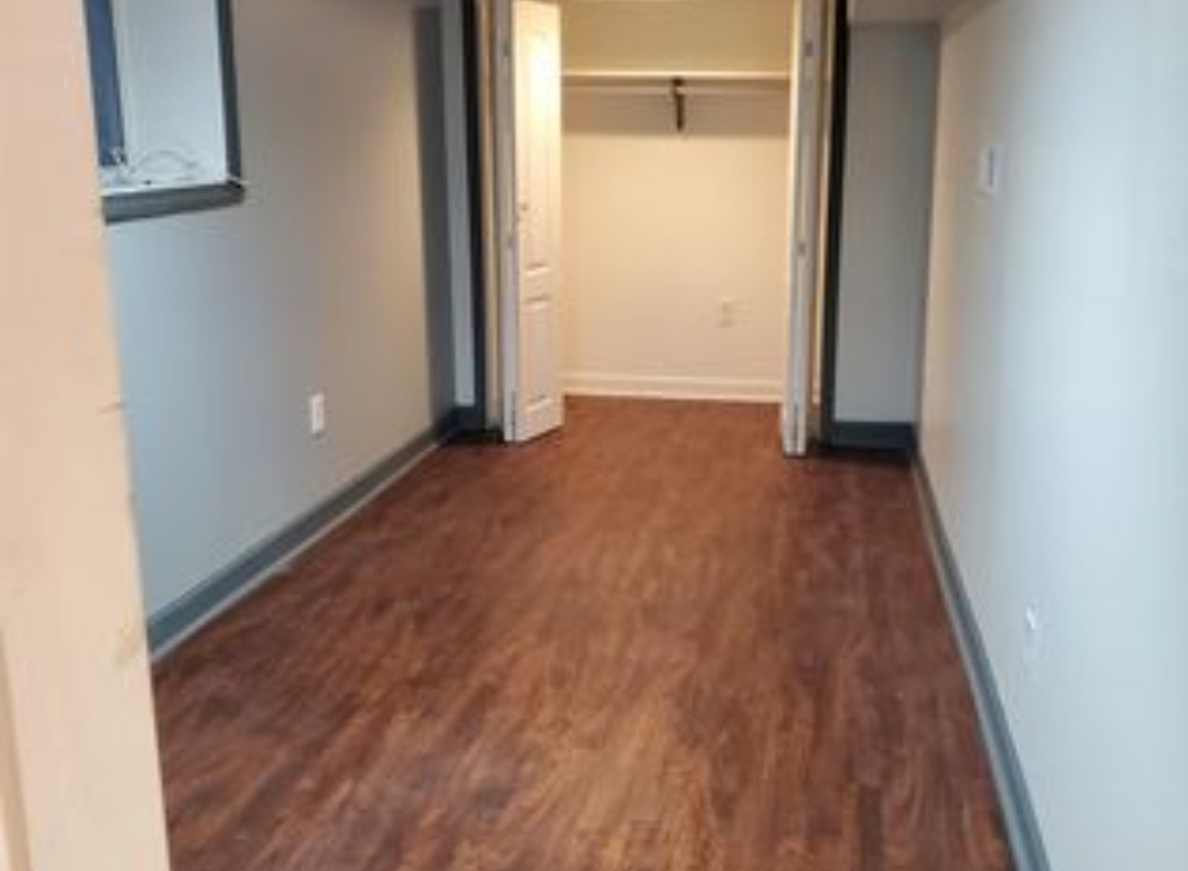 555 E 88th Place