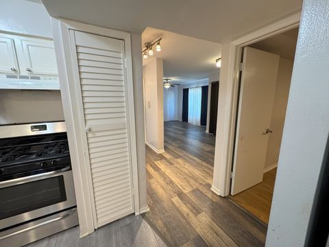 Tiny photo for 6027 103rd Street #1A, Chicago Ridge, IL 60415 (MLS # 12488101)